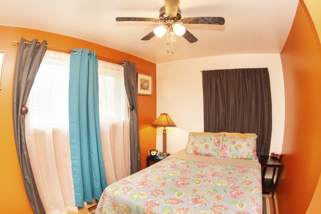 Tiga Bed And Breakfast Йелоунайф Екстериор снимка